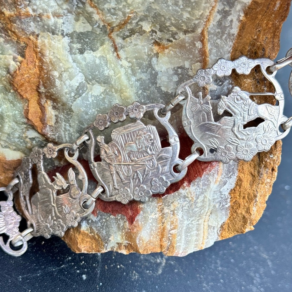 Vintage Spanish Storyteller Bracelet – Handcrafted Sterling Silver Scenes